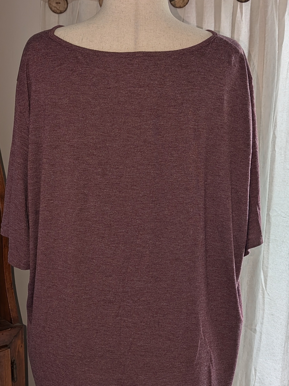 BloomChic Heathered-Plum Button-Front V-Neck Tunic - Picture 3 of 7